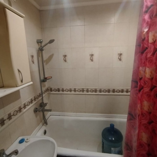 Фото № 6486 Продам 3х комн. квартиру в р-не маг. "Натали"