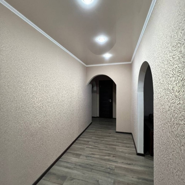 Продам 3к кв. Дзержинского