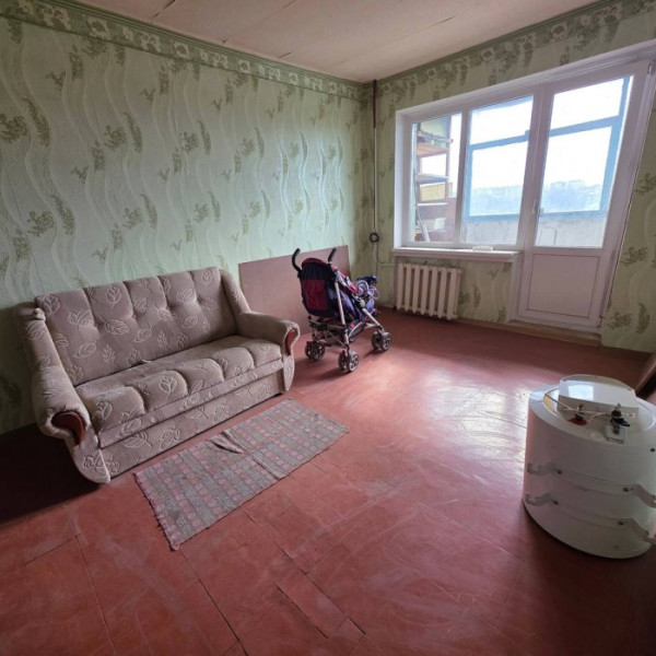 Продам 1-комн квартиру в г. Луганск улица Ватутина