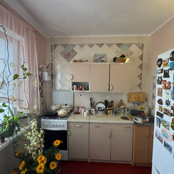 Фото Продам 3-х комн квартиру в городе Луганск квартал Гагарина