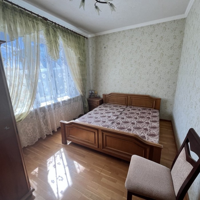 Фото Продам дом в г. Луганск, 4-й ракетный переулок, площадь 200 кв. м.