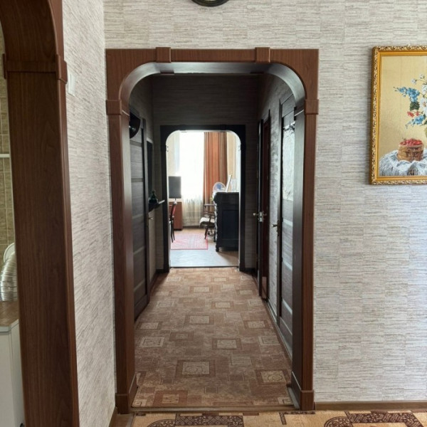 Фото № 6584 Продам дом в р-не ТРЦ "Столица"