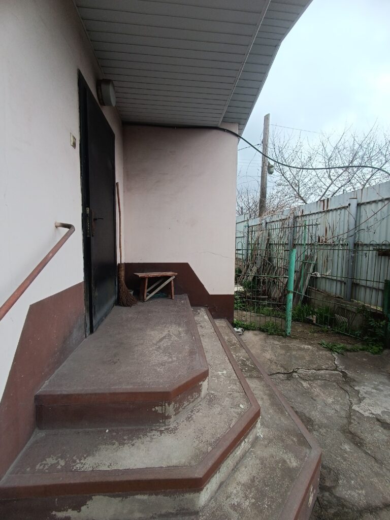 Фото № 1067 Продается 1/2 часть дома по ул. Чехова, р-н ул. Фрунзе.