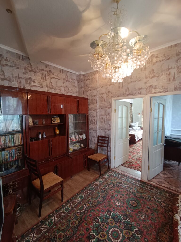 Фото № 1067 Продается 1/2 часть дома по ул. Чехова, р-н ул. Фрунзе.