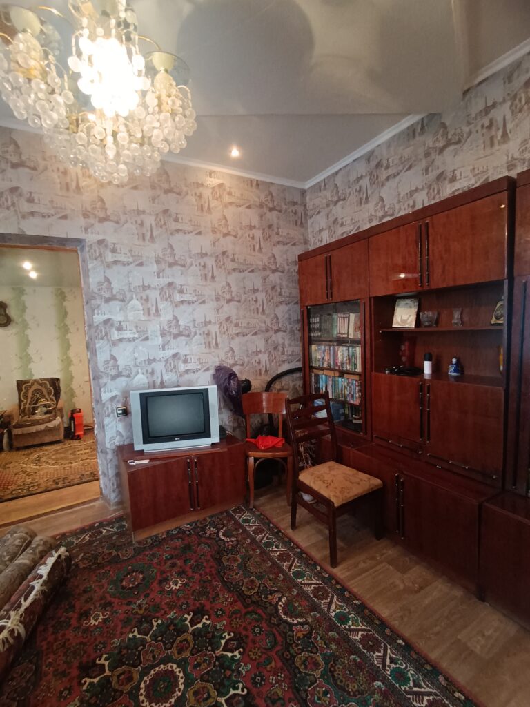 Фото № 1067 Продается 1/2 часть дома по ул. Чехова, р-н ул. Фрунзе.