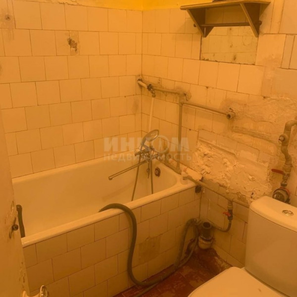 Фото Продам 2к квартиру в центре ул.В.Шевченко 3/5эт