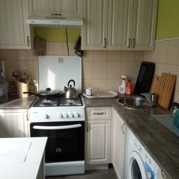Фото Продам 2к. квартиру кв. Солнечный, г. Луганск