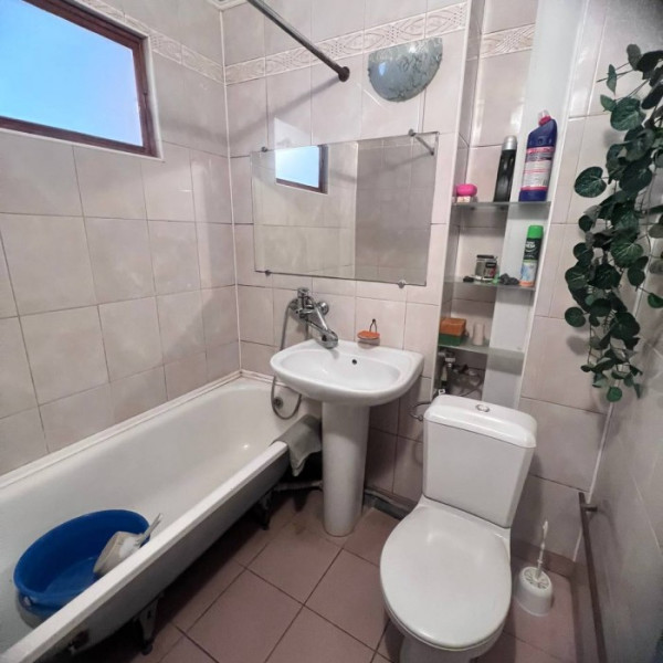 Фото Продам 2х квартиру кВ Щербакова