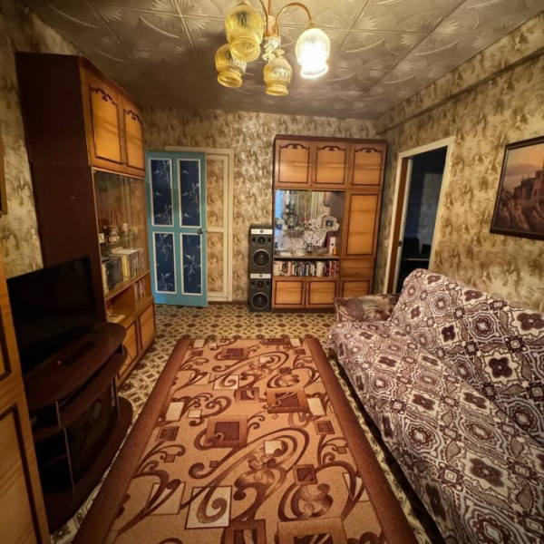 Продам 3-х комнатную квартиру на кв. Гаевого