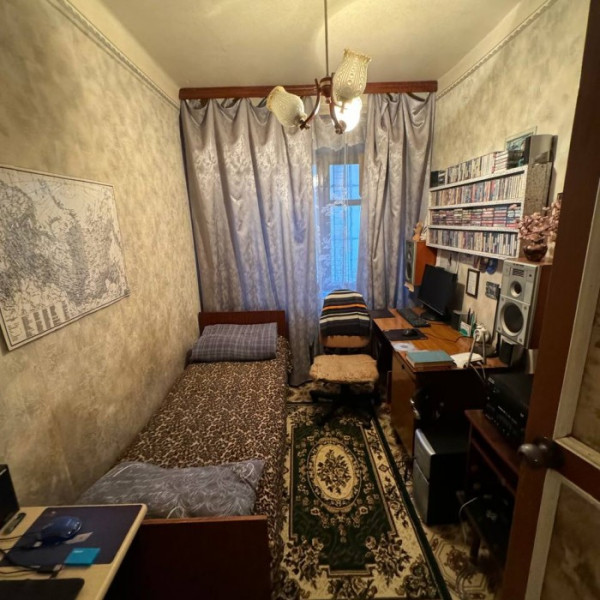 Фото Продам 3-х комнатную квартиру на кв. Гаевого