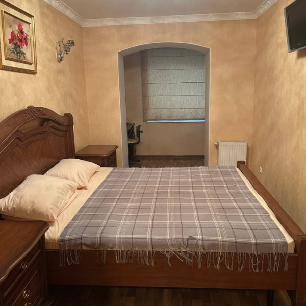 Фото Продам 3-х комнатную квартиру ул. Коцюбинского ( р-н горисполкома).