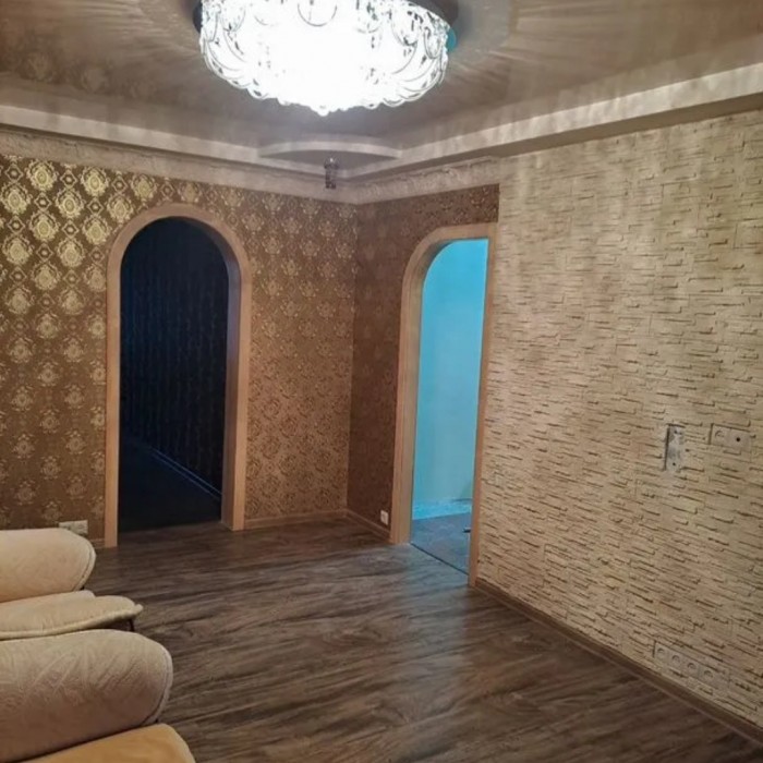 Фото Продам 2-х комн квартиру в г Луганск кв Комарова