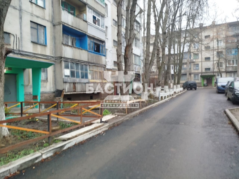 4-х комнатная квартира, квартал Волкова 27, ID:1961337