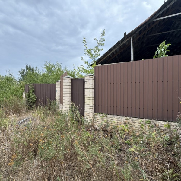 Фото Продам участок с недостроем