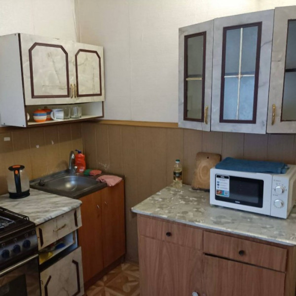 Сдам на длительный срок 1 комнатную квартиру , кв. Якира дом 1