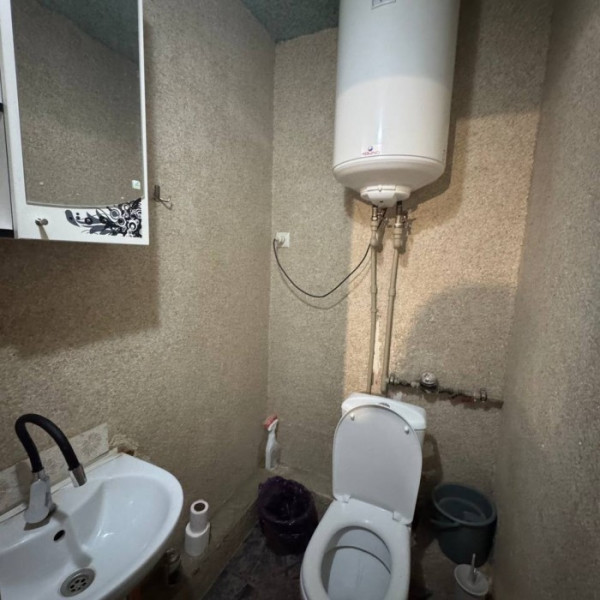 Фото Продам 2-х комнатную квартиру кв. Левченко, 18
