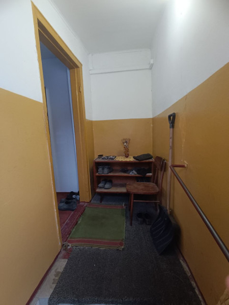 Фото №623 г. Перевальск. Продаётся 1/2 Дома, Центр, район Техникума.