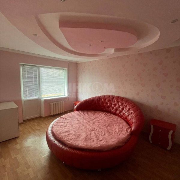 Фото Продам 2к по ул. 2-я Краснознаменная 30