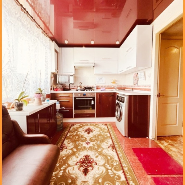 № 6722 Продам 2х комн. квартиру в р-не Пекарни