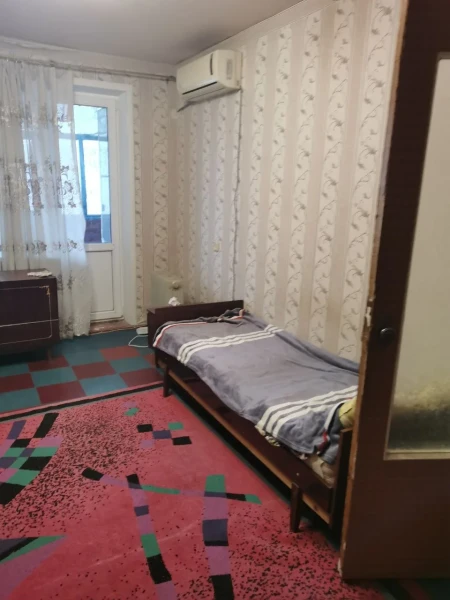 Фото Сдаётся на длительный срок однокомнатная квартира в г. Стаханов, ул. Курченко