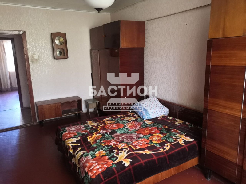 3-х комнатная квартира, ул. Ленинградская 49А, ID: 2099890