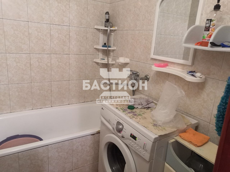 Фото 3-х комнатная квартира, ул. Ленинградская 49А, ID: 2099890