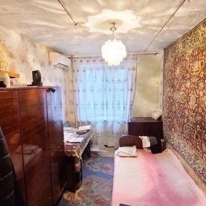 Фото ПРОДАËТСЯ 3-Х КОМНАТНАЯ КВАРТИРА кв. 50 лет Октября, Луганск.