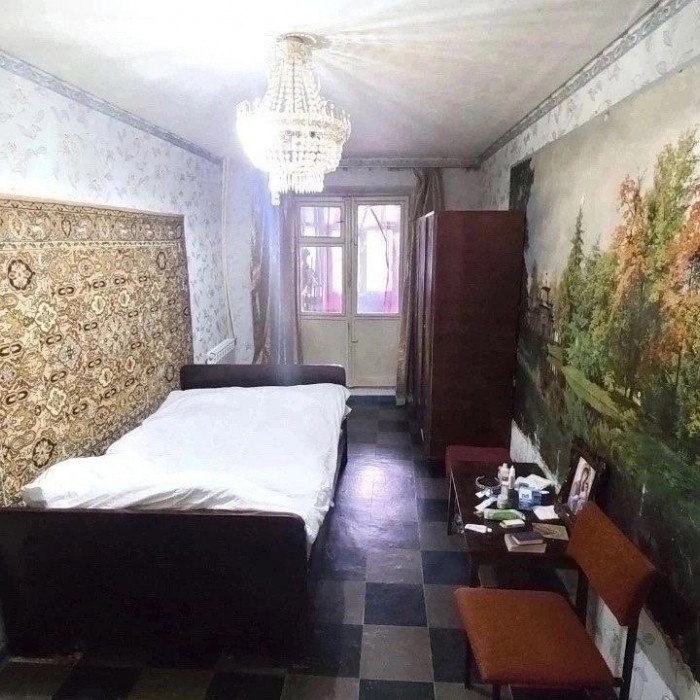 Фото ПРОДАËТСЯ 3-Х КОМНАТНАЯ КВАРТИРА кв. 50 лет Октября, Луганск.
