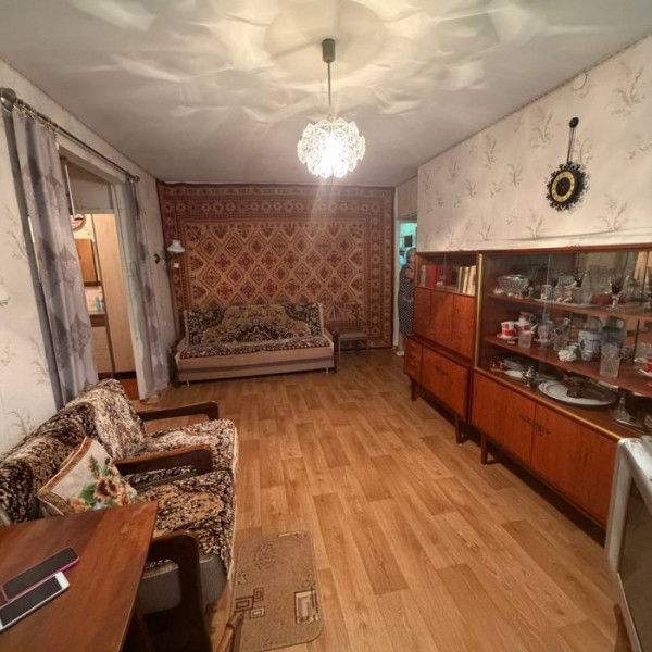 Фото Продам 3 комнатную квартиру на кв. Жукова, 22