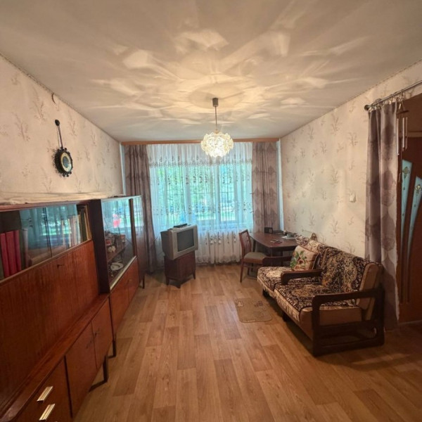 Фото Продам 3 комнатную квартиру на кв. Жукова, 22