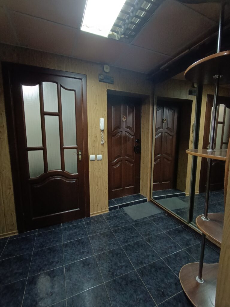 Фото № 974 Продаётся крупногабаритная 1комн. кв-ра по ул. Гмыри, р-н ТРЦ”Столица”