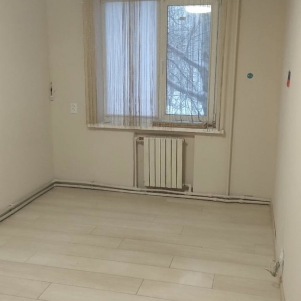 Фото № 6217 Продам 3х комн. квартиру в р-не маг. "Наш маркет"