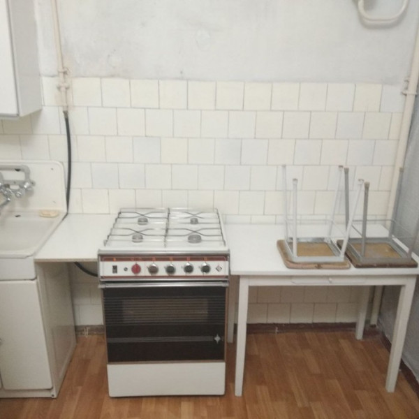 Фото Продам трёхкомнатную квартиру в центре города