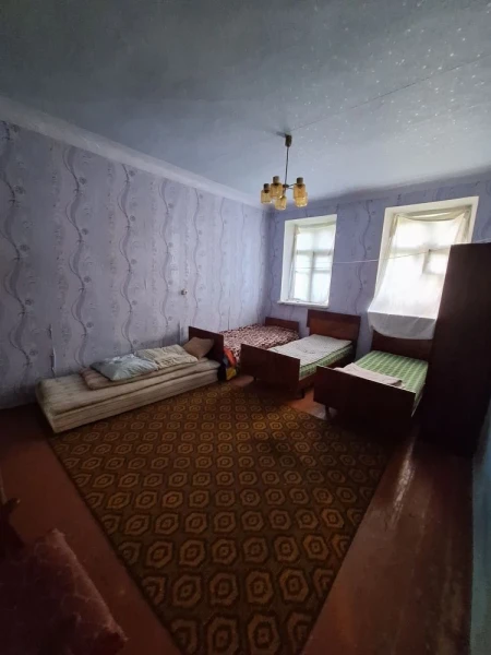 Фото Продаётся 3-комнатный дом в городе Стаханов, ул. Советская (центральная часть города)