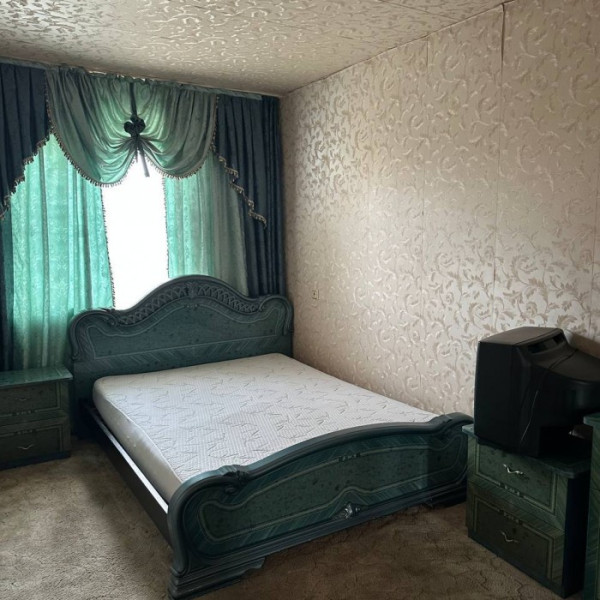 Фото Продам 2 х квартир Г. Луганск,по ул. Панькова (Городок ОР)