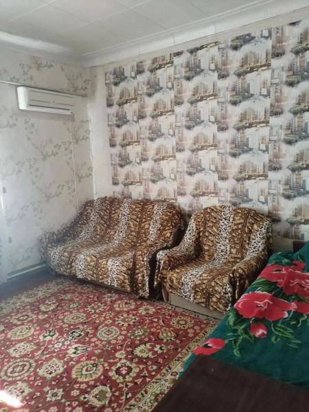 Фото Сдаётся 2-комнатная квартира в г. Стаханов (ул. Комсомольская) — на длительный срок.