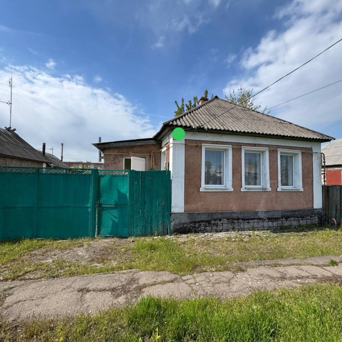 Продам дом в г. Александровск ул. Комсомольская.