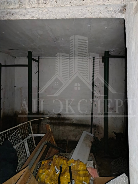 Фото ПРОДАМ КОММЕРЧЕСКОЕ ПОМЕЩЕНИЕ (г. Стаханов, рынок “Центральный”)