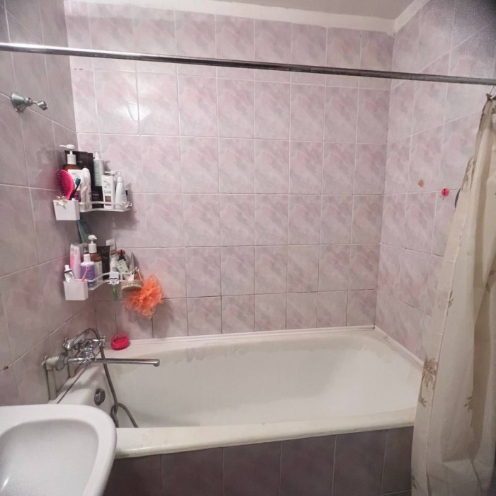 Фото Продам трёхкомнатную квартиру в центре, ул. Коцюбинского д 27