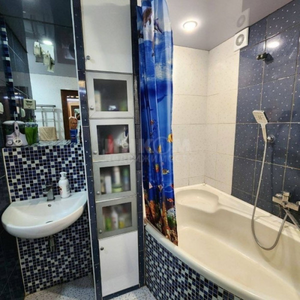 Фото Продам 4к кв. Гагарина с А.О.