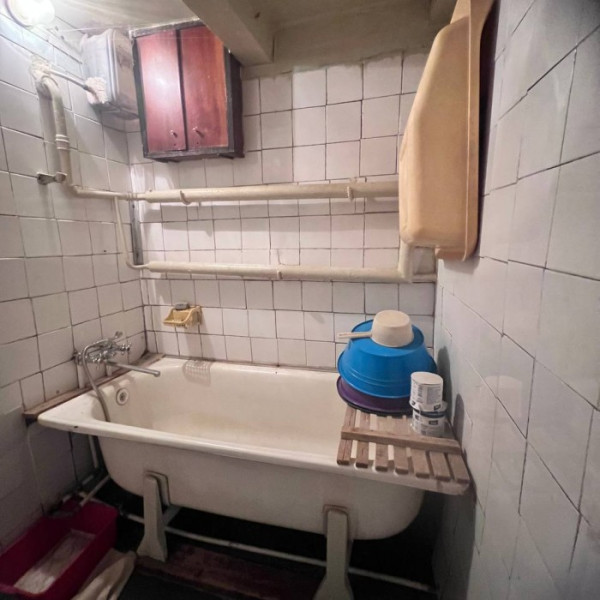 Фото Продам добротный дом и флигель р-н кольца Гаевого , ул Прежевальского