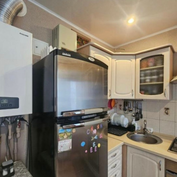 Фото Продам 3-х комн квартиру с АО в городе Луганск городок Острая Могила