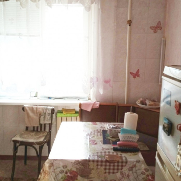 Фото № 7062 Продам 2х комн. квартиру в р-не ТРЦ "Столица"