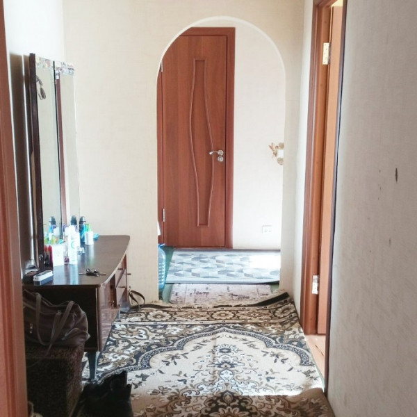 Фото № 7062 Продам 2х комн. квартиру в р-не ТРЦ "Столица"