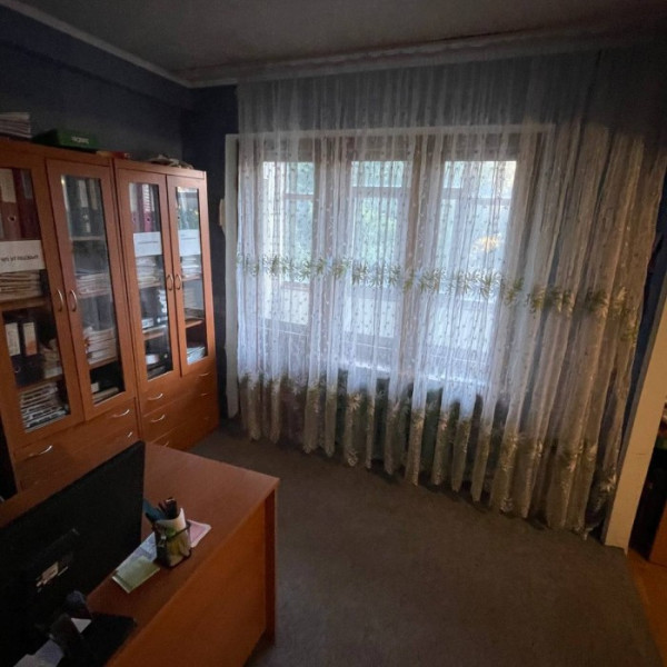 Фото Продам 3-х комнатную квартиру г. Красный Луч, 3-й Микрорайон