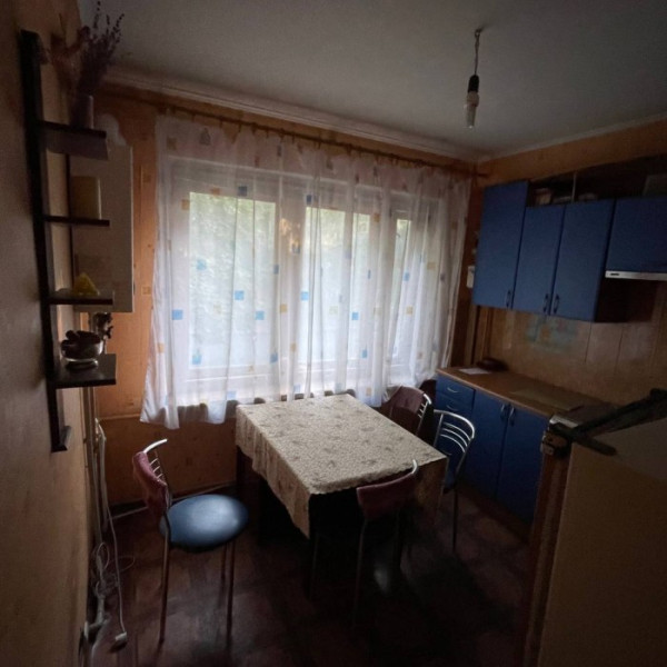 Фото Продам 3-х комнатную квартиру г. Красный Луч, 3-й Микрорайон