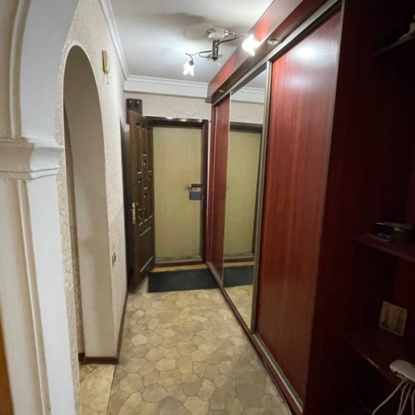 Фото Продам 3-х комнатную квартиру г. Красный Луч, 3-й Микрорайон