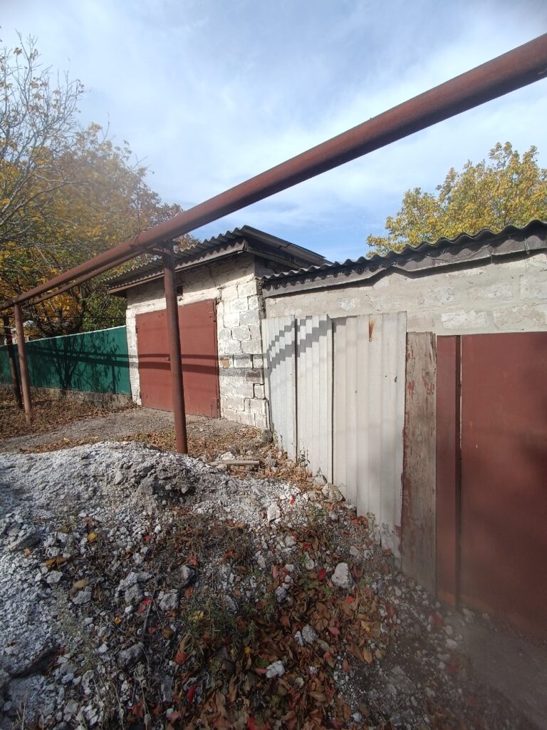 Фото № 926 Продается небольшой жилой дом по ул. Луговой, р-н 3 школы