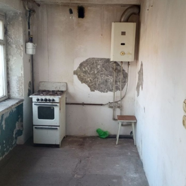 Фото № 7144 Продам 4х комн. квартиру в р-не маг. "Арбат"