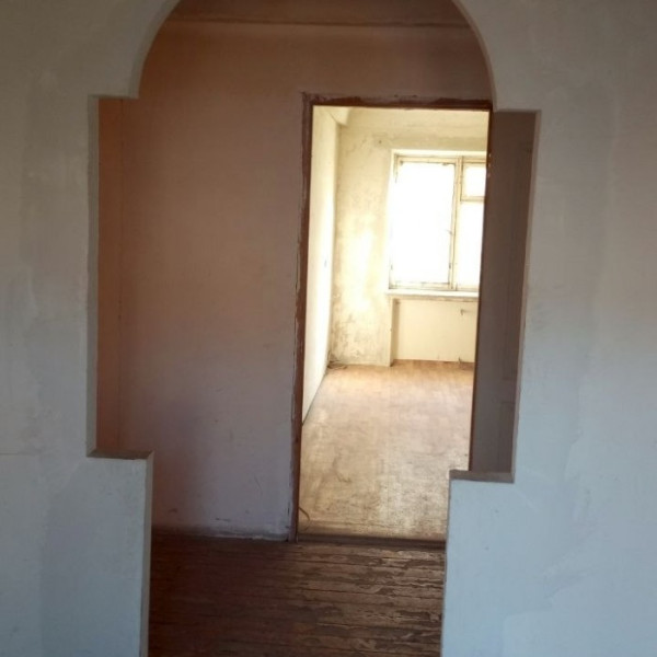 Фото № 7144 Продам 4х комн. квартиру в р-не маг. "Арбат"